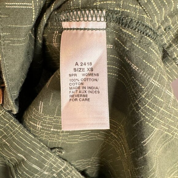 Woolrich Women's Green Button Down Top - Size XS - Picture 4 of 6